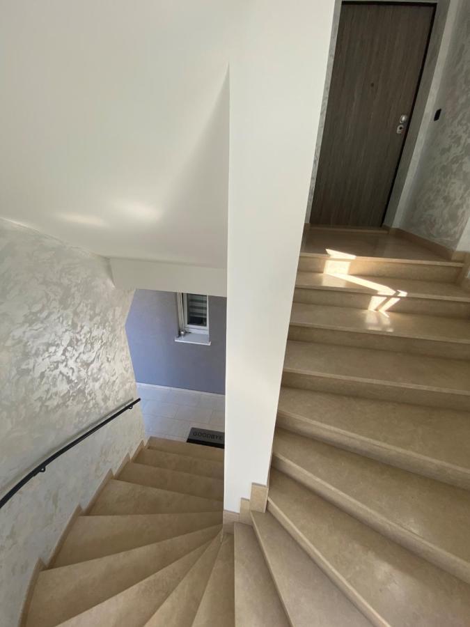 Apartments Hemetek Veli Losinj Ngoại thất bức ảnh