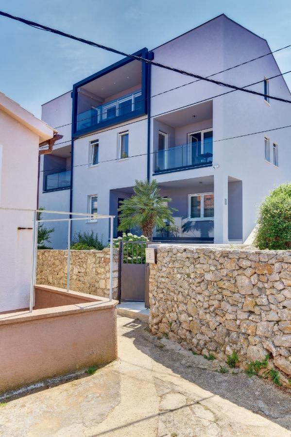 Apartments Hemetek Veli Losinj Ngoại thất bức ảnh
