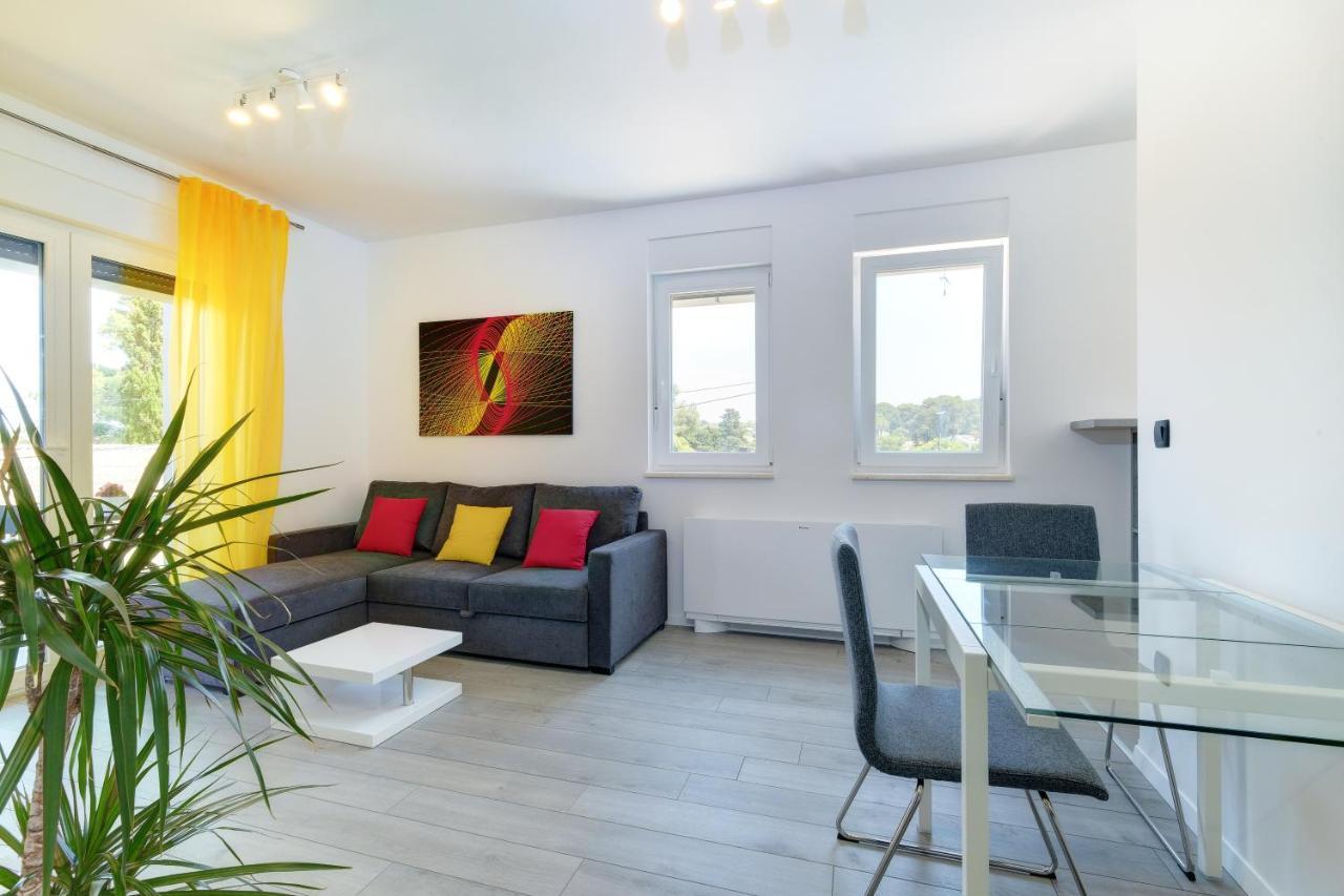 Apartments Hemetek Veli Losinj Ngoại thất bức ảnh