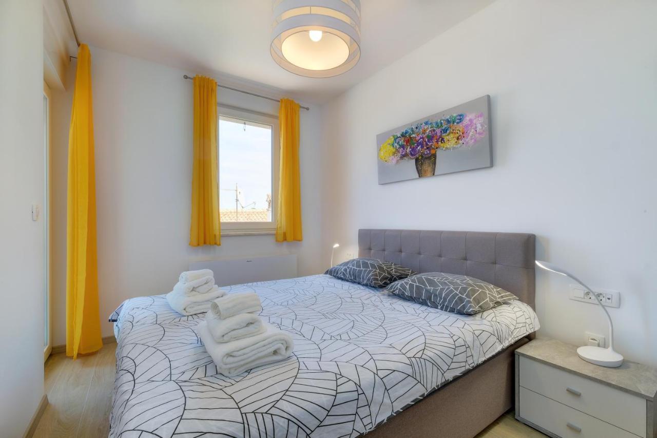 Apartments Hemetek Veli Losinj Ngoại thất bức ảnh