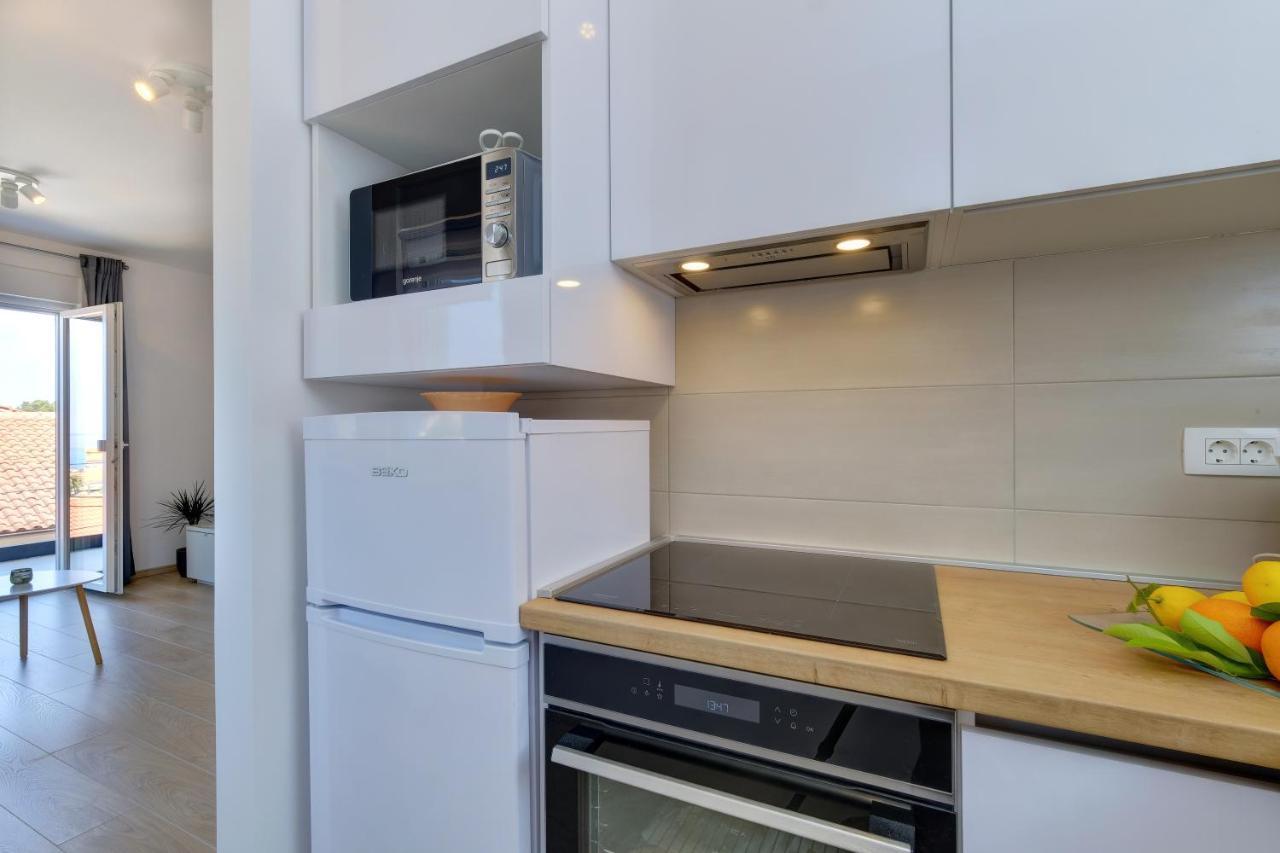 Apartments Hemetek Veli Losinj Ngoại thất bức ảnh