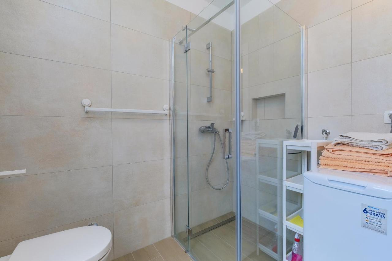 Apartments Hemetek Veli Losinj Ngoại thất bức ảnh