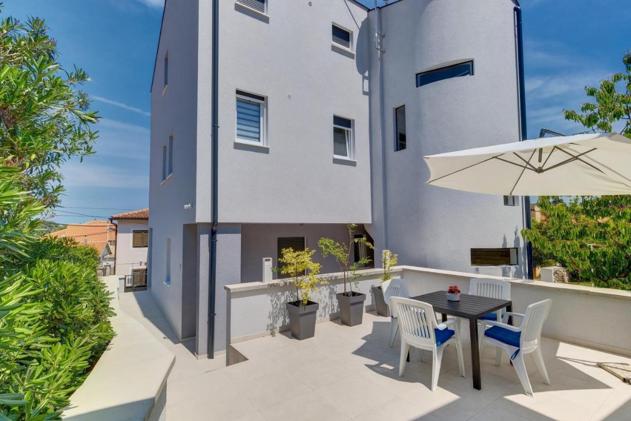 Apartments Hemetek Veli Losinj Ngoại thất bức ảnh